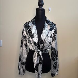 Dizzy Black and White Notched Collar Graphic Blouse